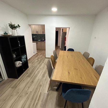 Apartamento Recien Reformado Con 5 Habitaciones Y 3 Banos 마드리드 외부 사진
