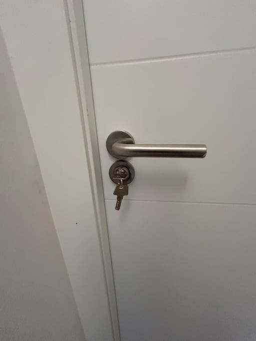 Apartamento Recien Reformado Con 5 Habitaciones Y 3 Banos 마드리드 외부 사진