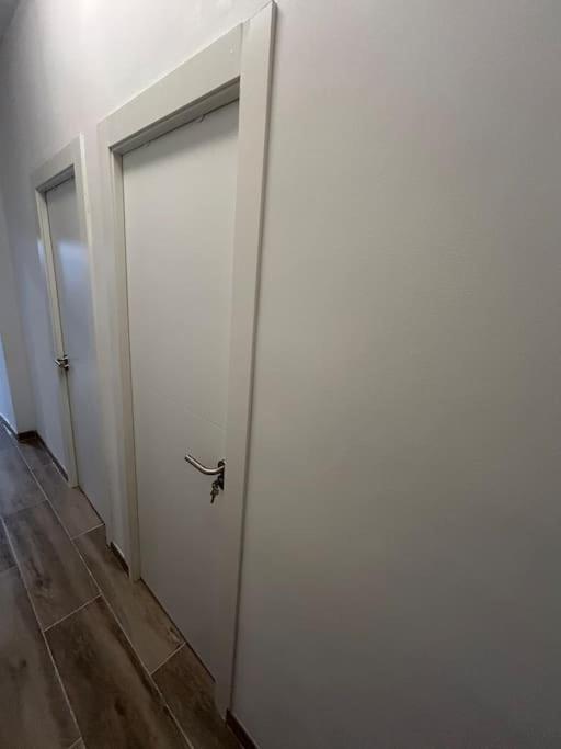 Apartamento Recien Reformado Con 5 Habitaciones Y 3 Banos 마드리드 외부 사진